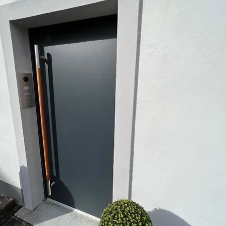 アパート Premium An Der Stadtmauer Im Eg パーダーボルン